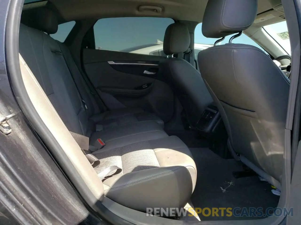 10 Photograph of a damaged car 2G11Z5SA9K9148291 CHEVROLET IMPALA 2019
