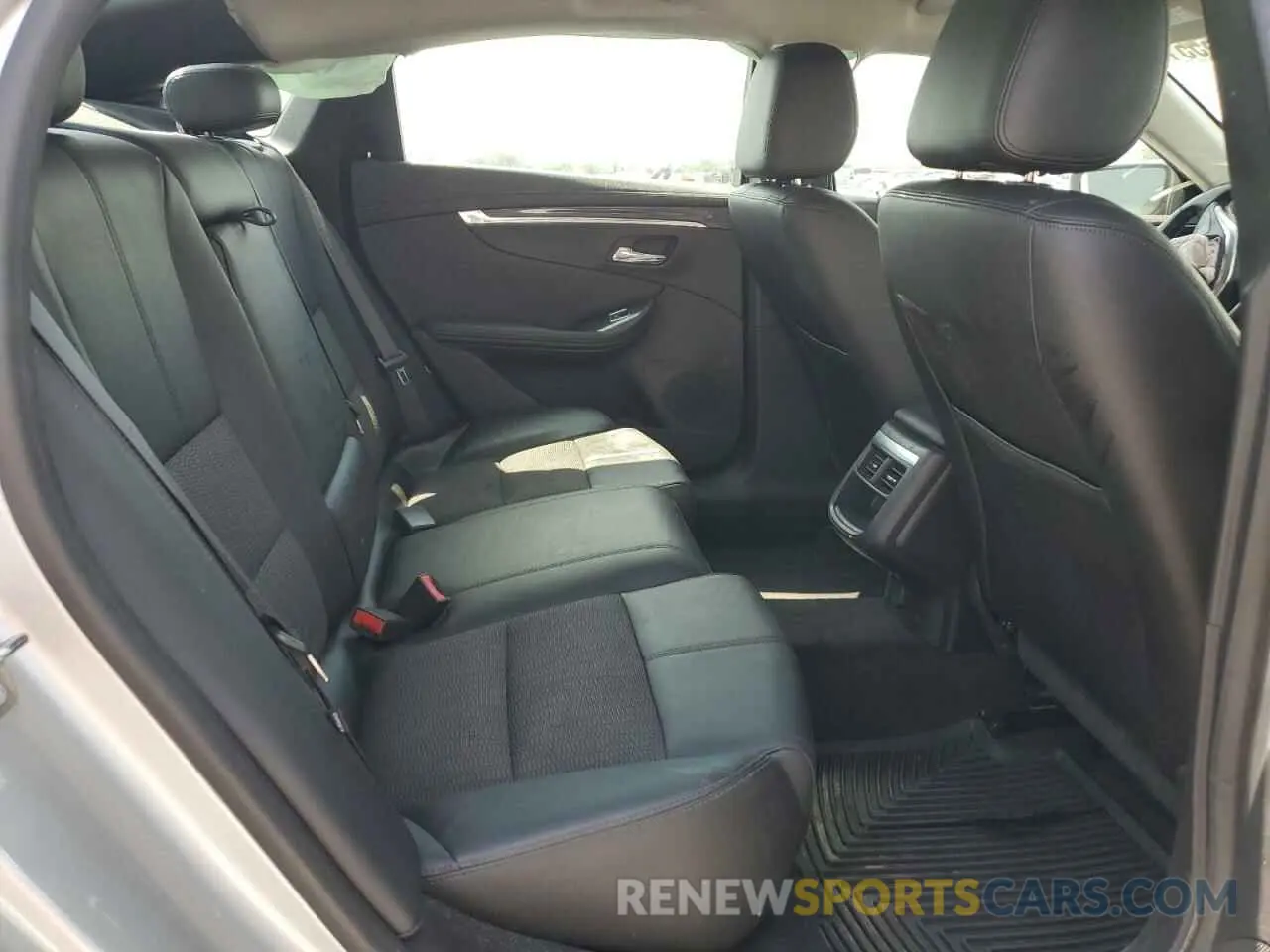 10 Photograph of a damaged car 2G11Z5SAXK9134366 CHEVROLET IMPALA 2019