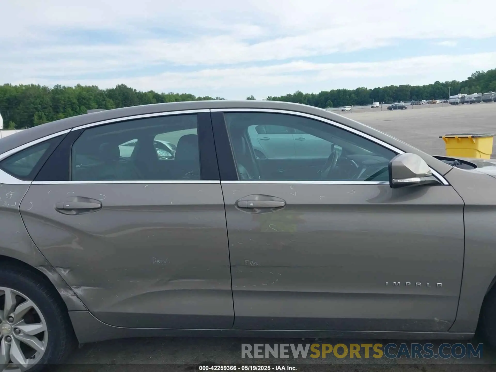 13 Photograph of a damaged car 2G11Z5SAXK9135498 CHEVROLET IMPALA 2019