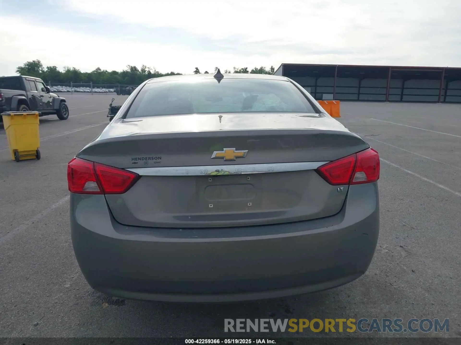 16 Photograph of a damaged car 2G11Z5SAXK9135498 CHEVROLET IMPALA 2019