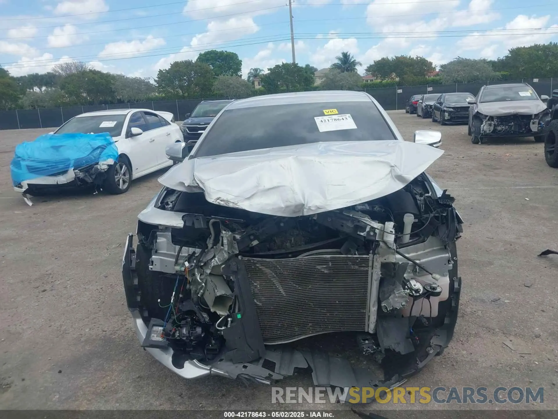 13 Photograph of a damaged car 1G1105S35LU112811 CHEVROLET IMPALA 2020