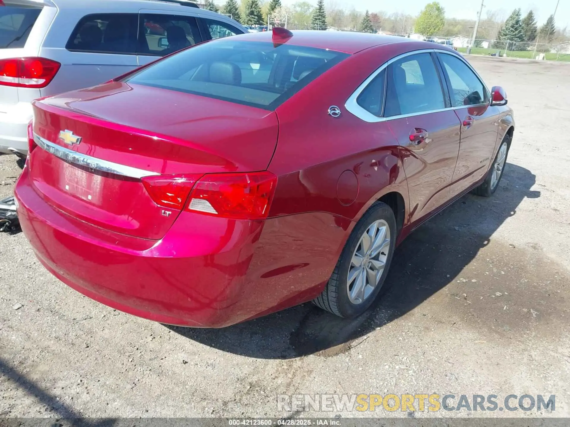 4 Photograph of a damaged car 1G11Z5S30LU104766 CHEVROLET IMPALA 2020
