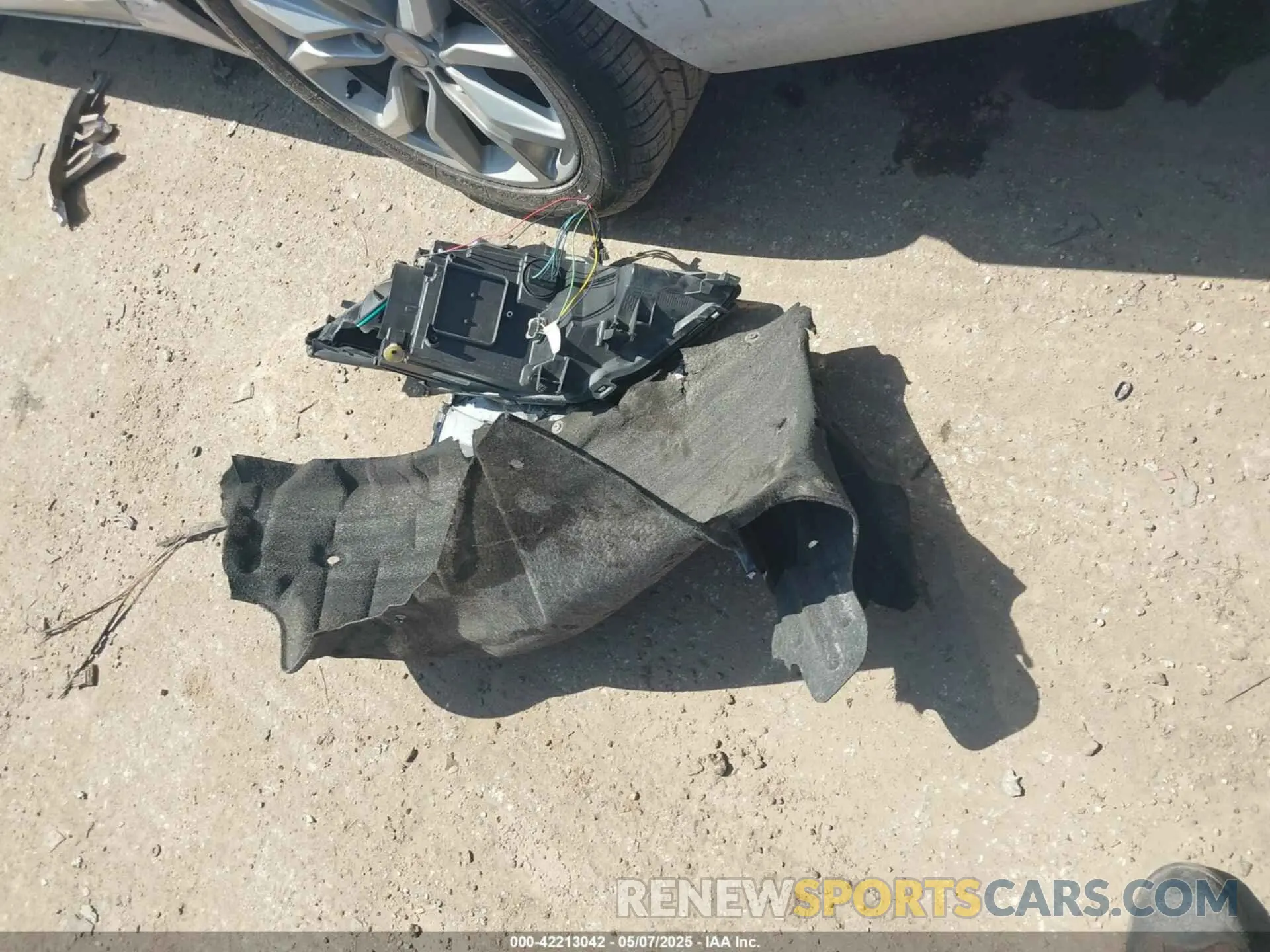 12 Photograph of a damaged car 1G11Z5S31LU102685 CHEVROLET IMPALA 2020