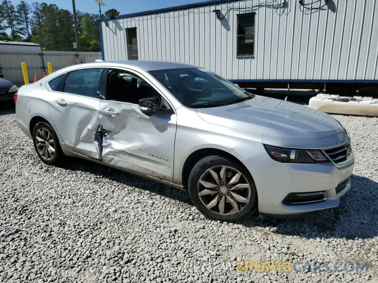4 Photograph of a damaged car 1G11Z5S32LU106339 CHEVROLET IMPALA 2020