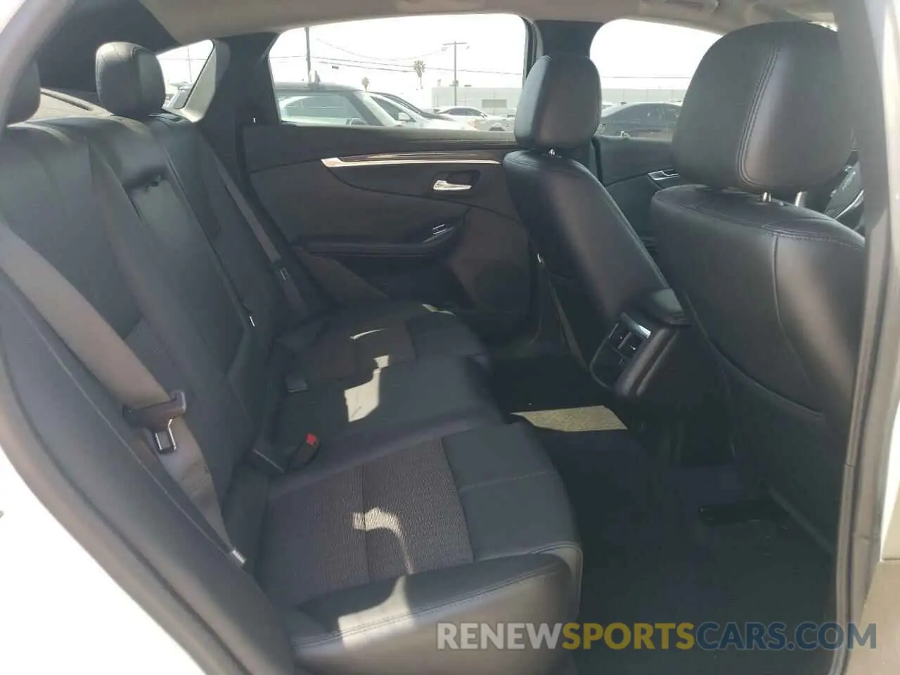 10 Photograph of a damaged car 1G11Z5S34LU103054 CHEVROLET IMPALA 2020