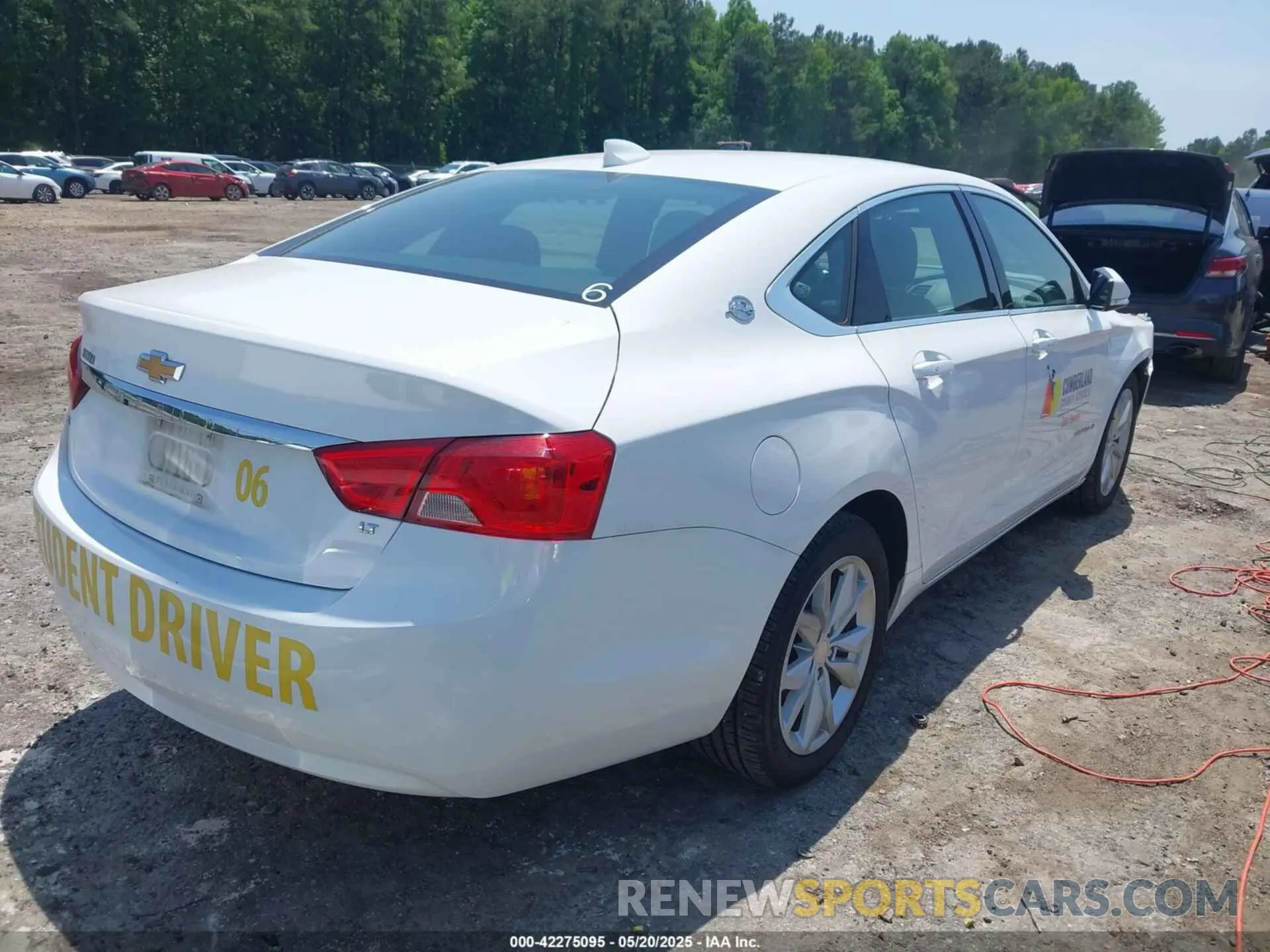 4 Photograph of a damaged car 1G11Z5S38LU115398 CHEVROLET IMPALA 2020