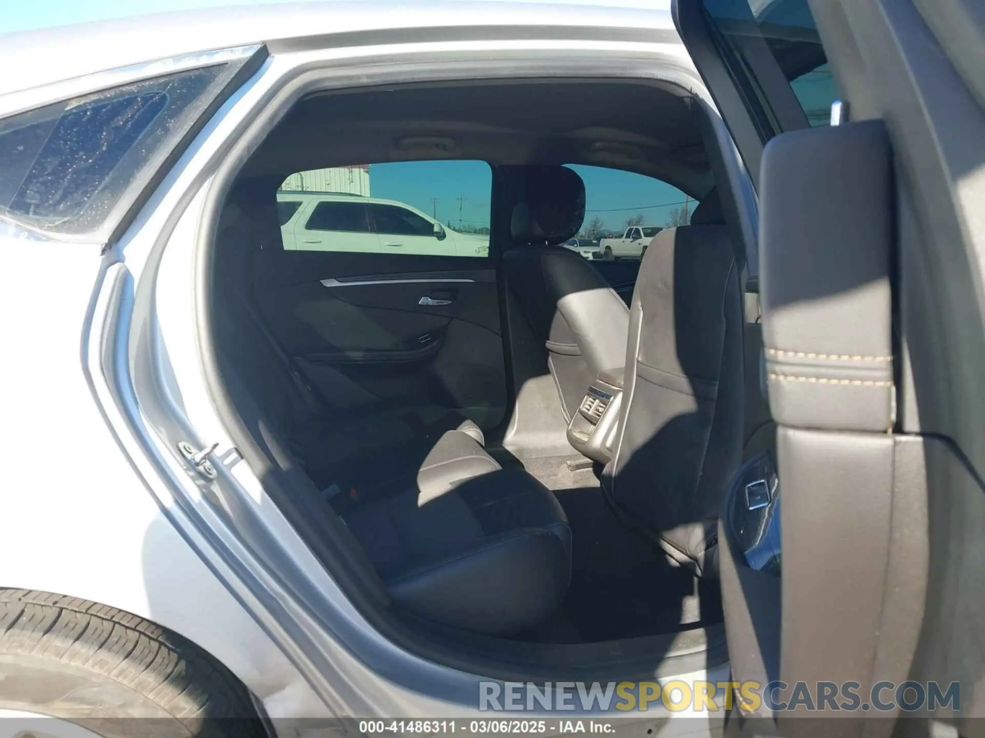 8 Photograph of a damaged car 1G11Z5S3XLU102944 CHEVROLET IMPALA 2020
