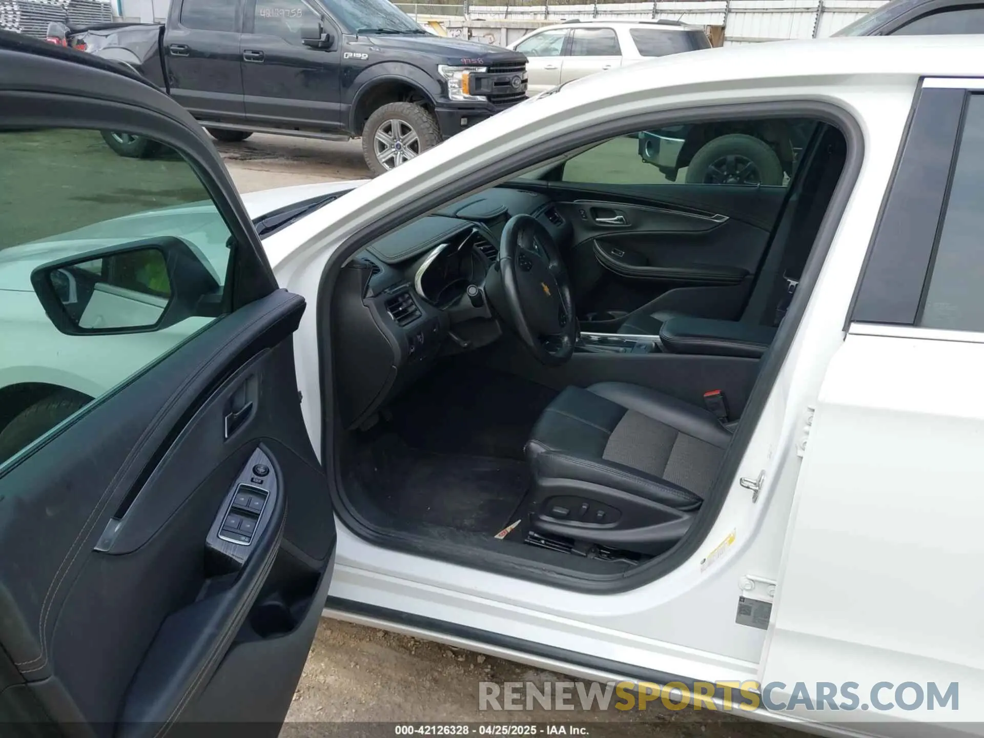 5 Photograph of a damaged car 1G11Z5S3XLU110431 CHEVROLET IMPALA 2020