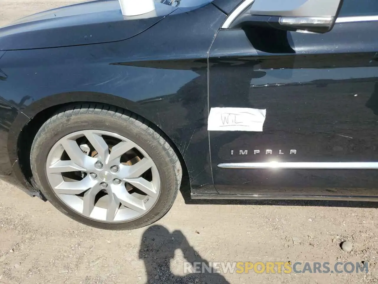 12 Photograph of a damaged car 2G1105S30L9100501 CHEVROLET IMPALA 2020