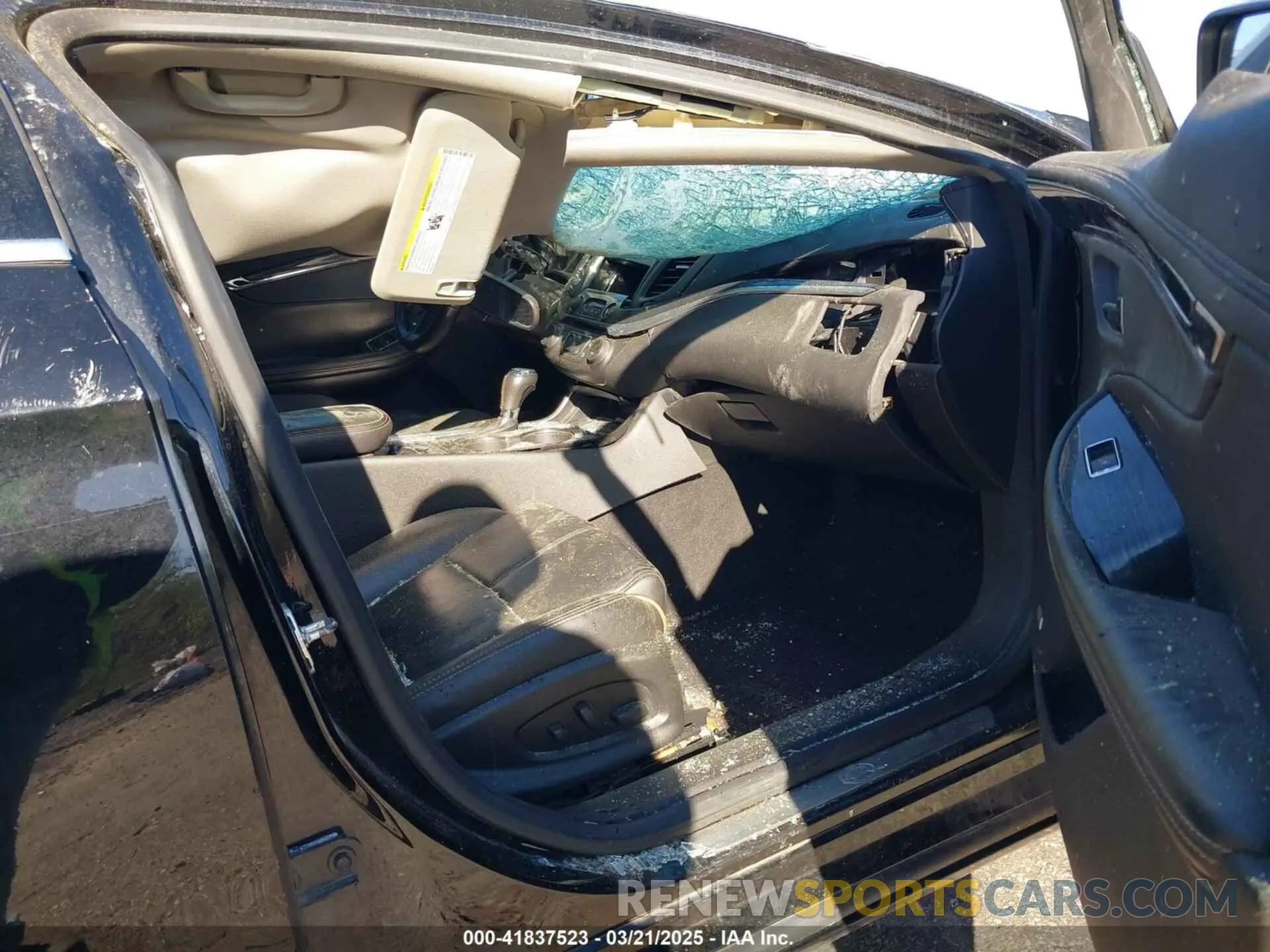 5 Photograph of a damaged car 2G1105S32L9101536 CHEVROLET IMPALA 2020