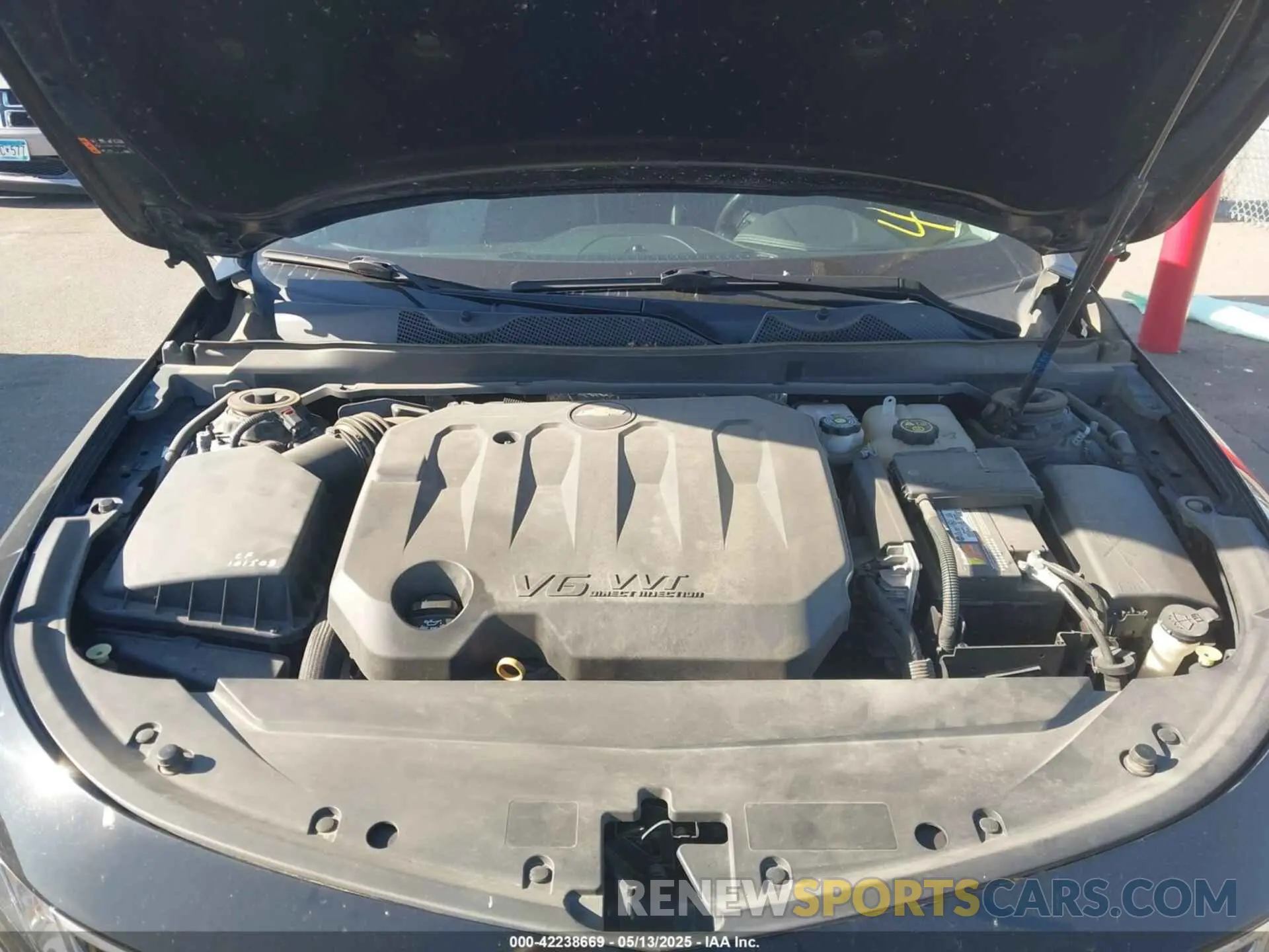 10 Photograph of a damaged car 2G1105S36L9100017 CHEVROLET IMPALA 2020