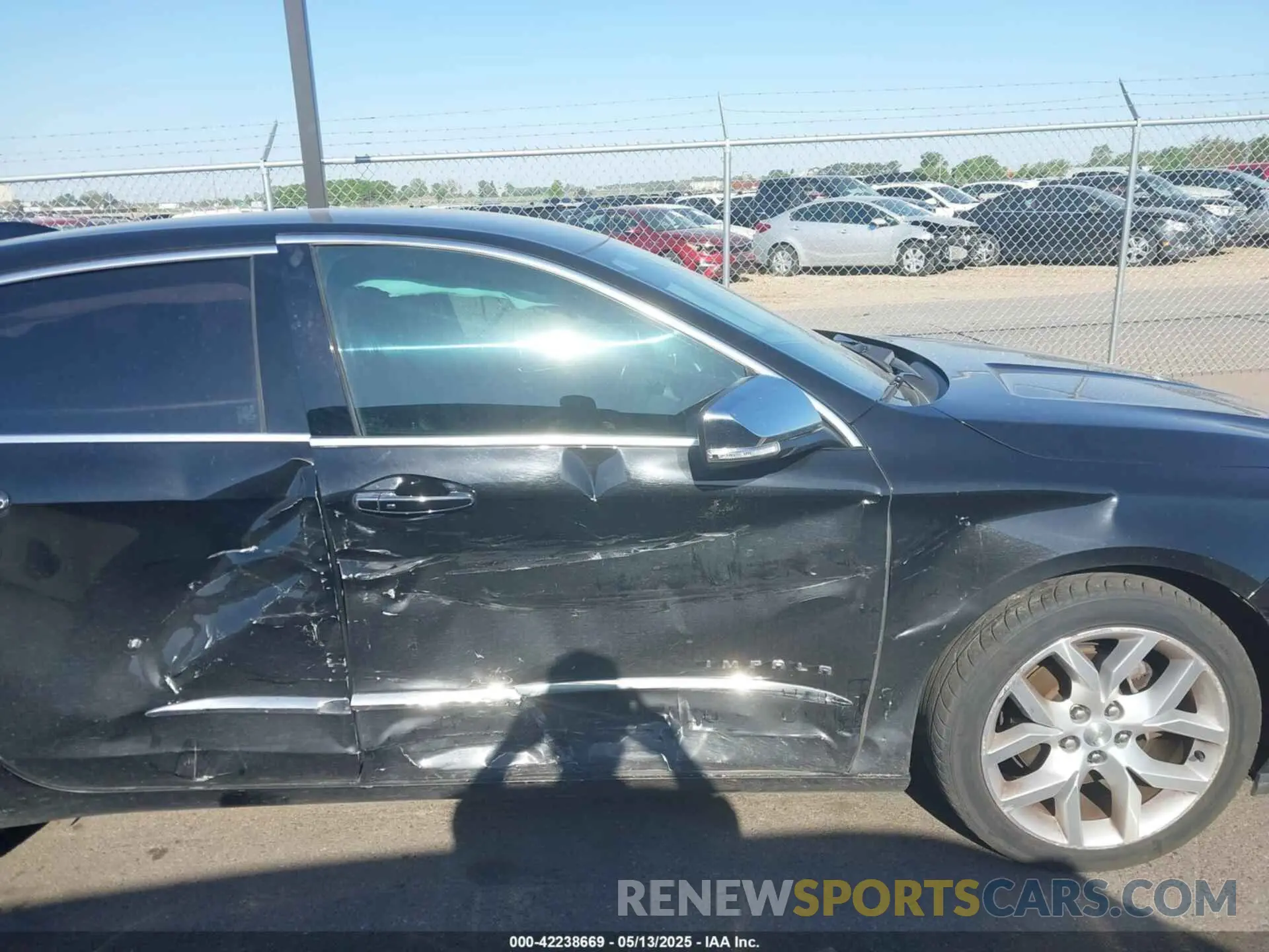 6 Photograph of a damaged car 2G1105S36L9100017 CHEVROLET IMPALA 2020