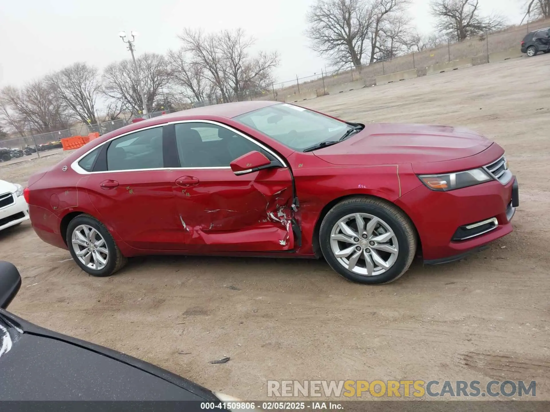 13 Photograph of a damaged car 2G11Z5S31L9101422 CHEVROLET IMPALA 2020