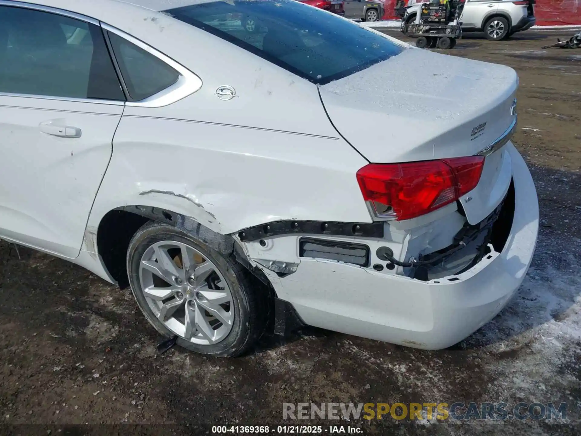 17 Photograph of a damaged car 2G11Z5S33L9106413 CHEVROLET IMPALA 2020