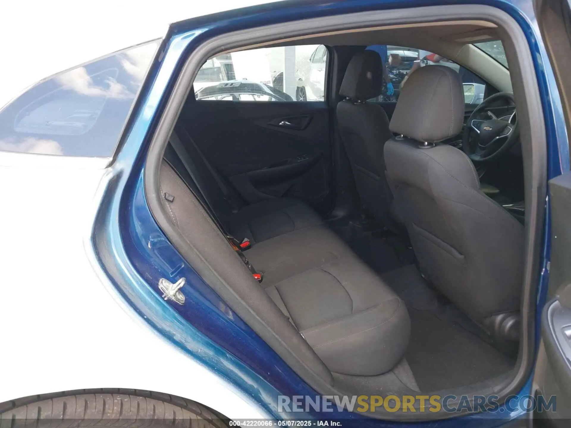 8 Photograph of a damaged car 1G1ZB5ST1KF214994 CHEVROLET MALIBU 2019