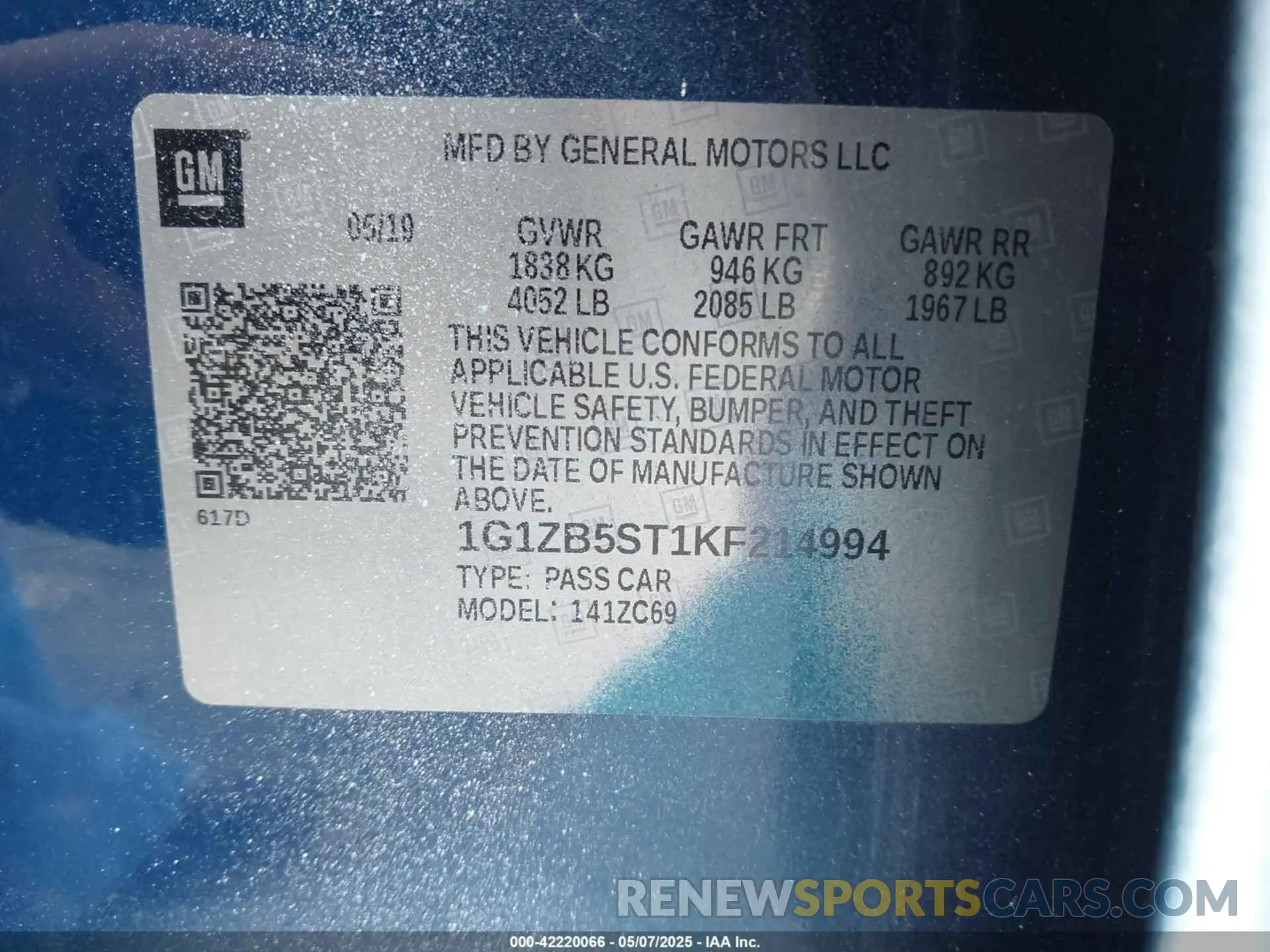 9 Photograph of a damaged car 1G1ZB5ST1KF214994 CHEVROLET MALIBU 2019