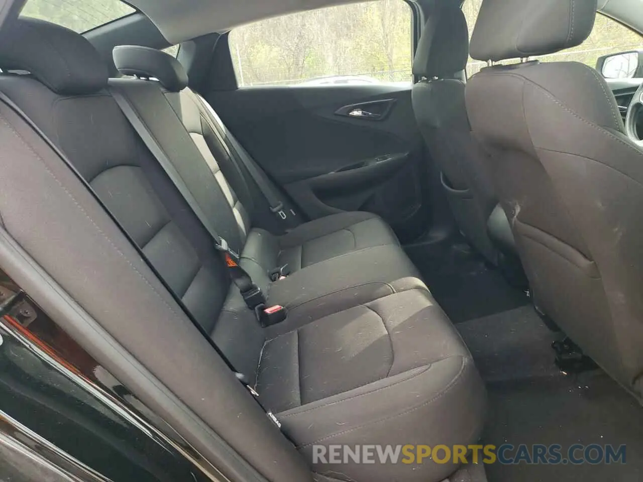 10 Photograph of a damaged car 1G1ZB5ST2KF113334 CHEVROLET MALIBU 2019