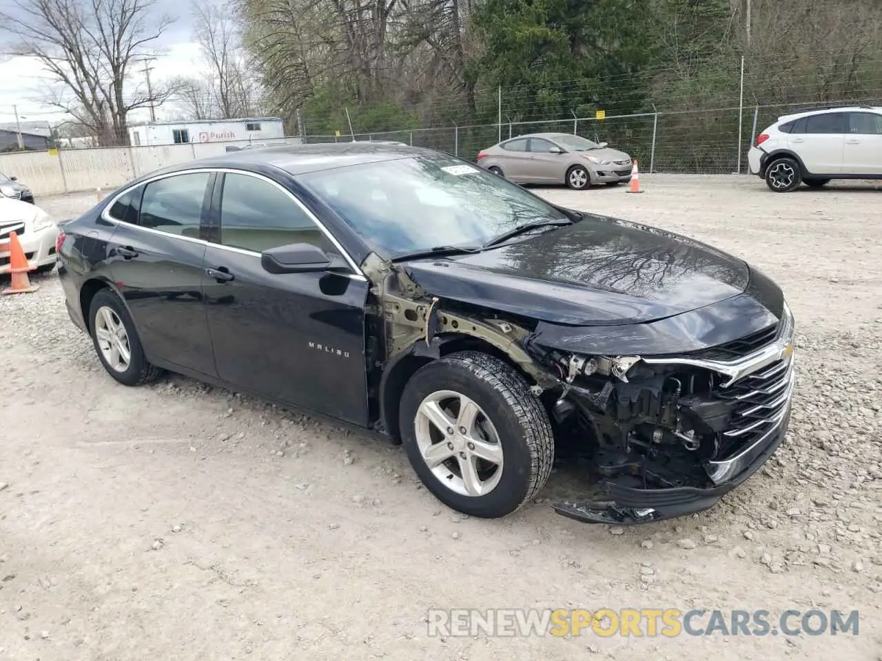 4 Photograph of a damaged car 1G1ZB5ST2KF113334 CHEVROLET MALIBU 2019
