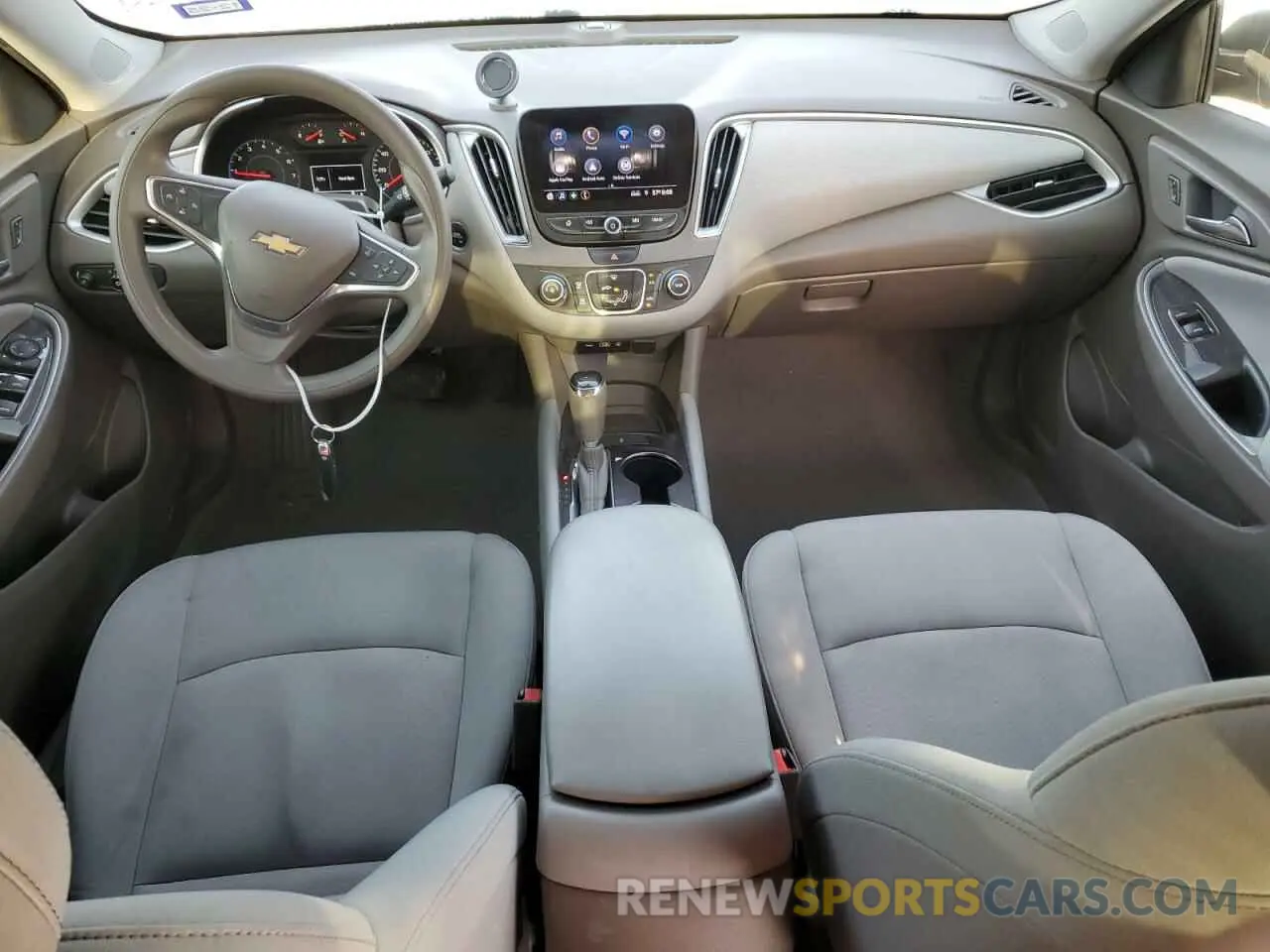 8 Photograph of a damaged car 1G1ZB5ST2KF184453 CHEVROLET MALIBU 2019