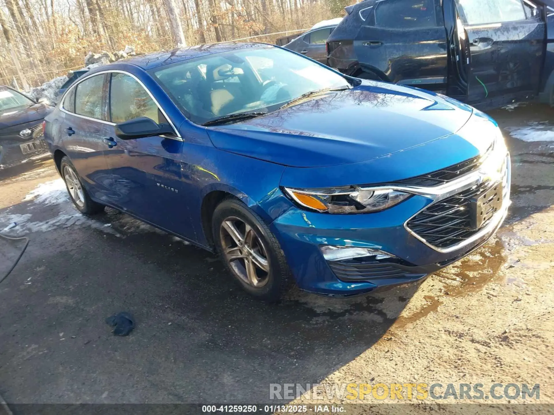 1 Photograph of a damaged car 1G1ZB5ST3KF144706 CHEVROLET MALIBU 2019
