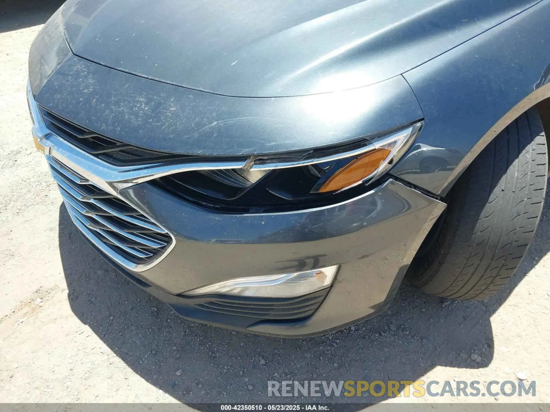 6 Photograph of a damaged car 1G1ZB5ST3KF198197 CHEVROLET MALIBU 2019