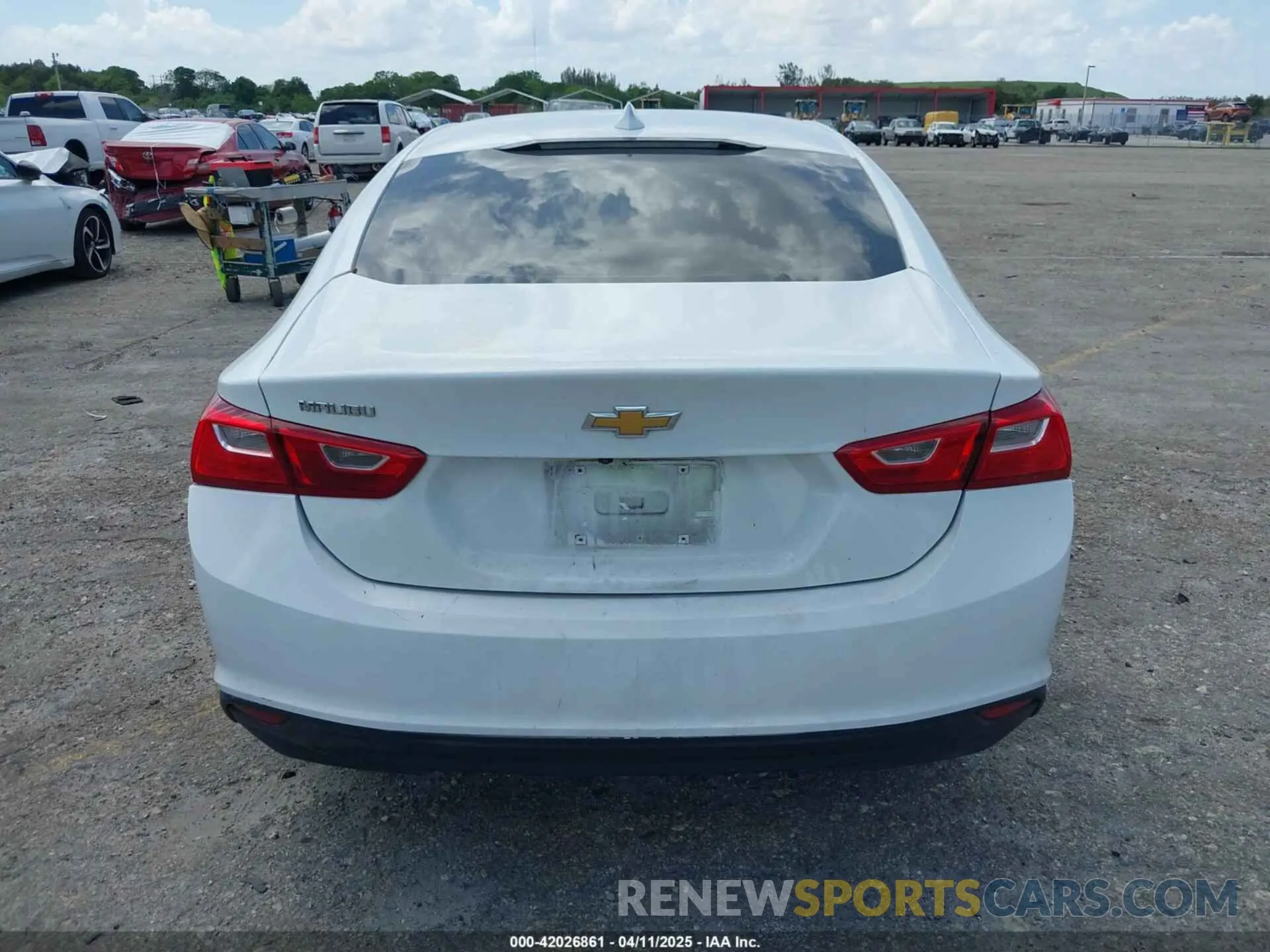 17 Photograph of a damaged car 1G1ZB5ST3KF215631 CHEVROLET MALIBU 2019