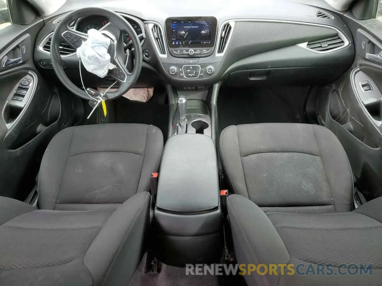 8 Photograph of a damaged car 1G1ZB5ST3KF224751 CHEVROLET MALIBU 2019