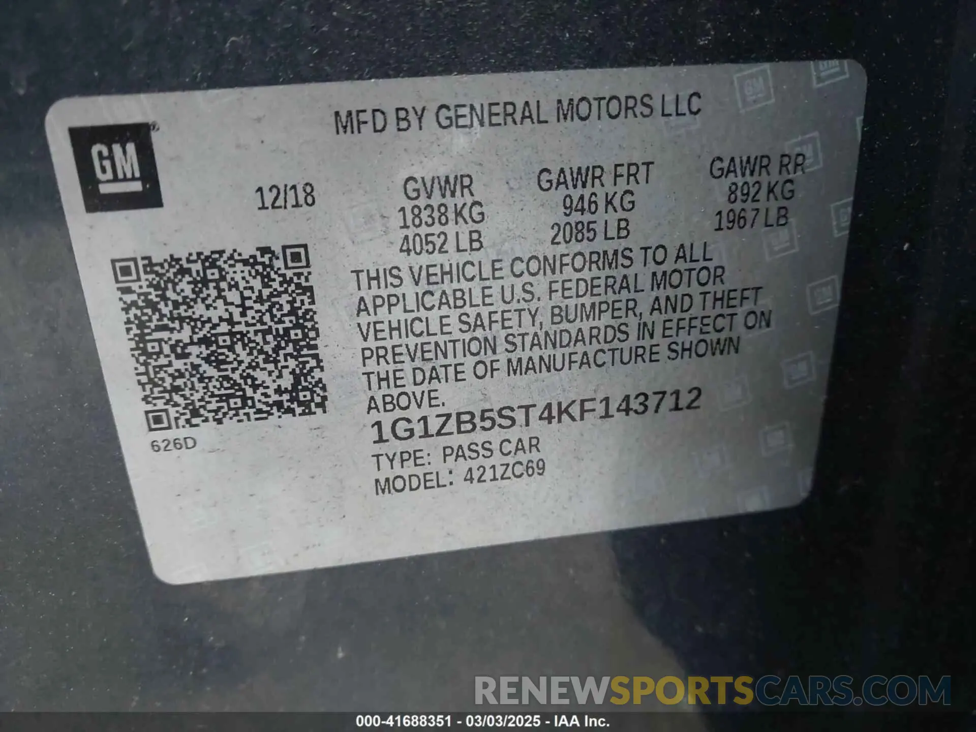9 Photograph of a damaged car 1G1ZB5ST4KF143712 CHEVROLET MALIBU 2019