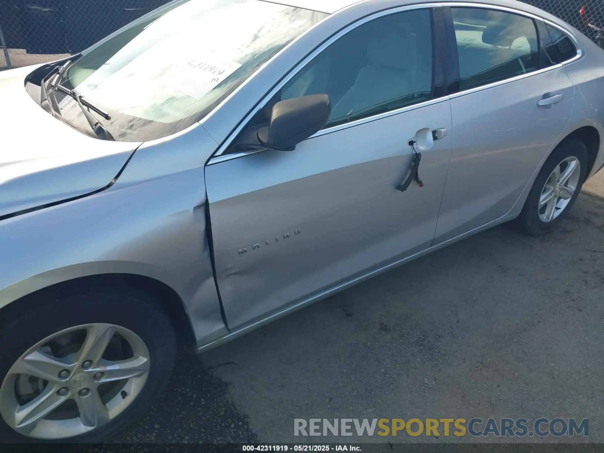 6 Photograph of a damaged car 1G1ZB5ST4KF165824 CHEVROLET MALIBU 2019