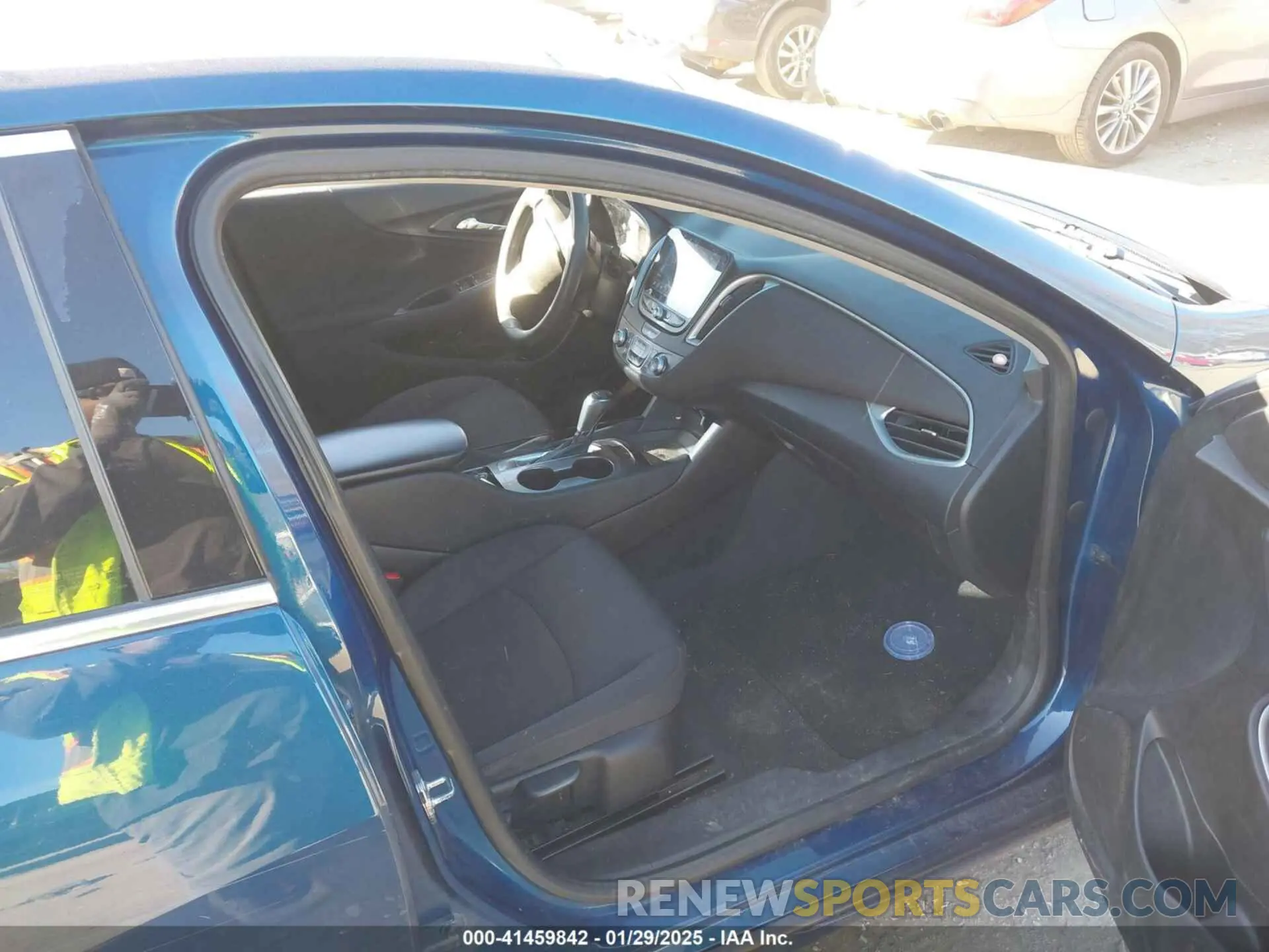 5 Photograph of a damaged car 1G1ZB5ST4KF201785 CHEVROLET MALIBU 2019