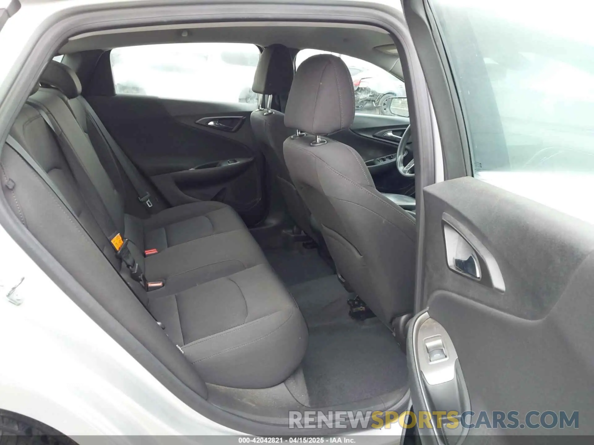 8 Photograph of a damaged car 1G1ZB5ST5KF144156 CHEVROLET MALIBU 2019