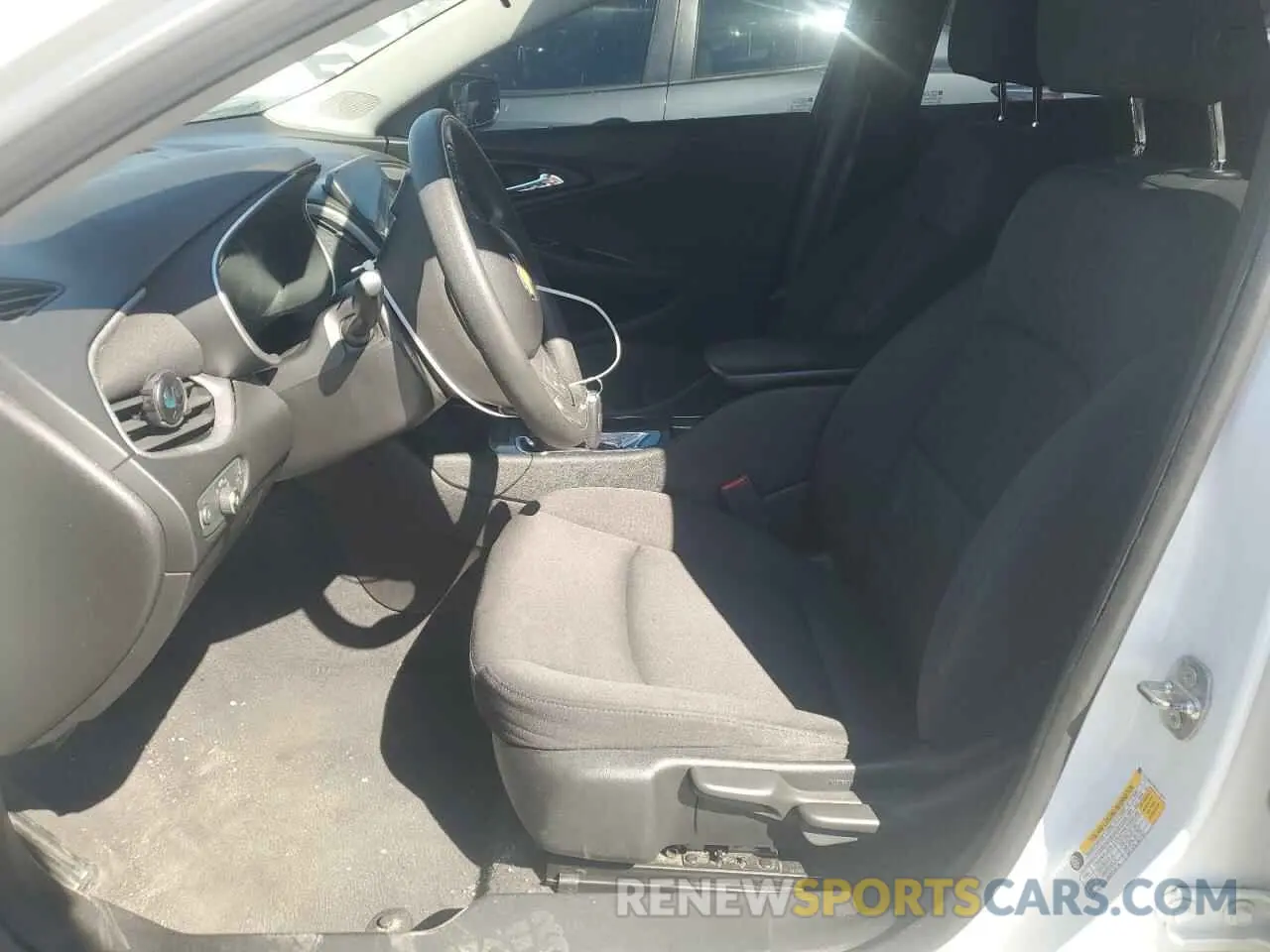7 Photograph of a damaged car 1G1ZB5ST5KF174337 CHEVROLET MALIBU 2019