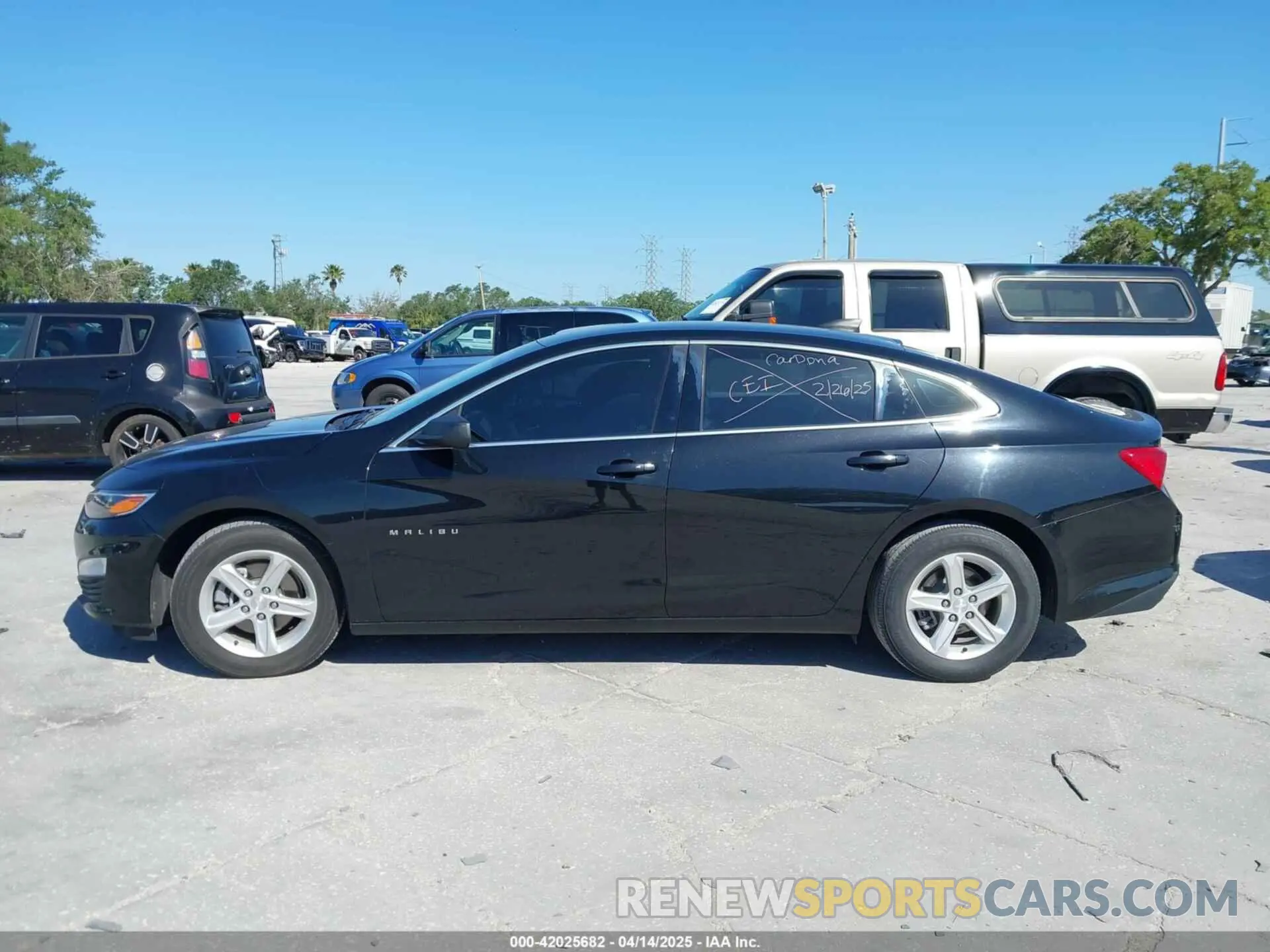 14 Photograph of a damaged car 1G1ZB5ST5KF191610 CHEVROLET MALIBU 2019