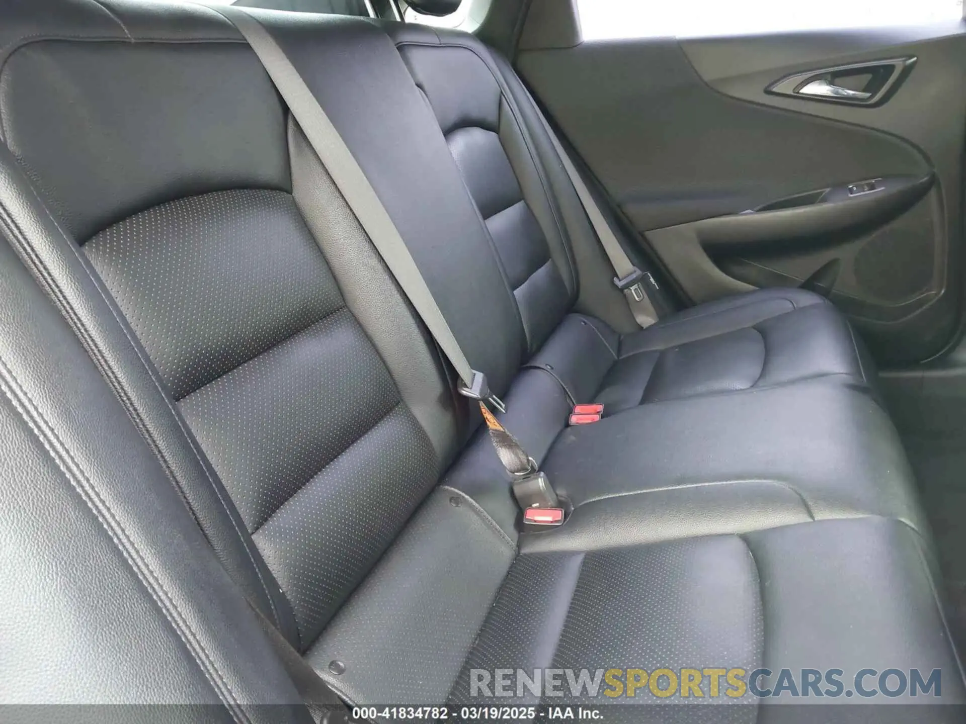 8 Photograph of a damaged car 1G1ZB5ST6KF200587 CHEVROLET MALIBU 2019