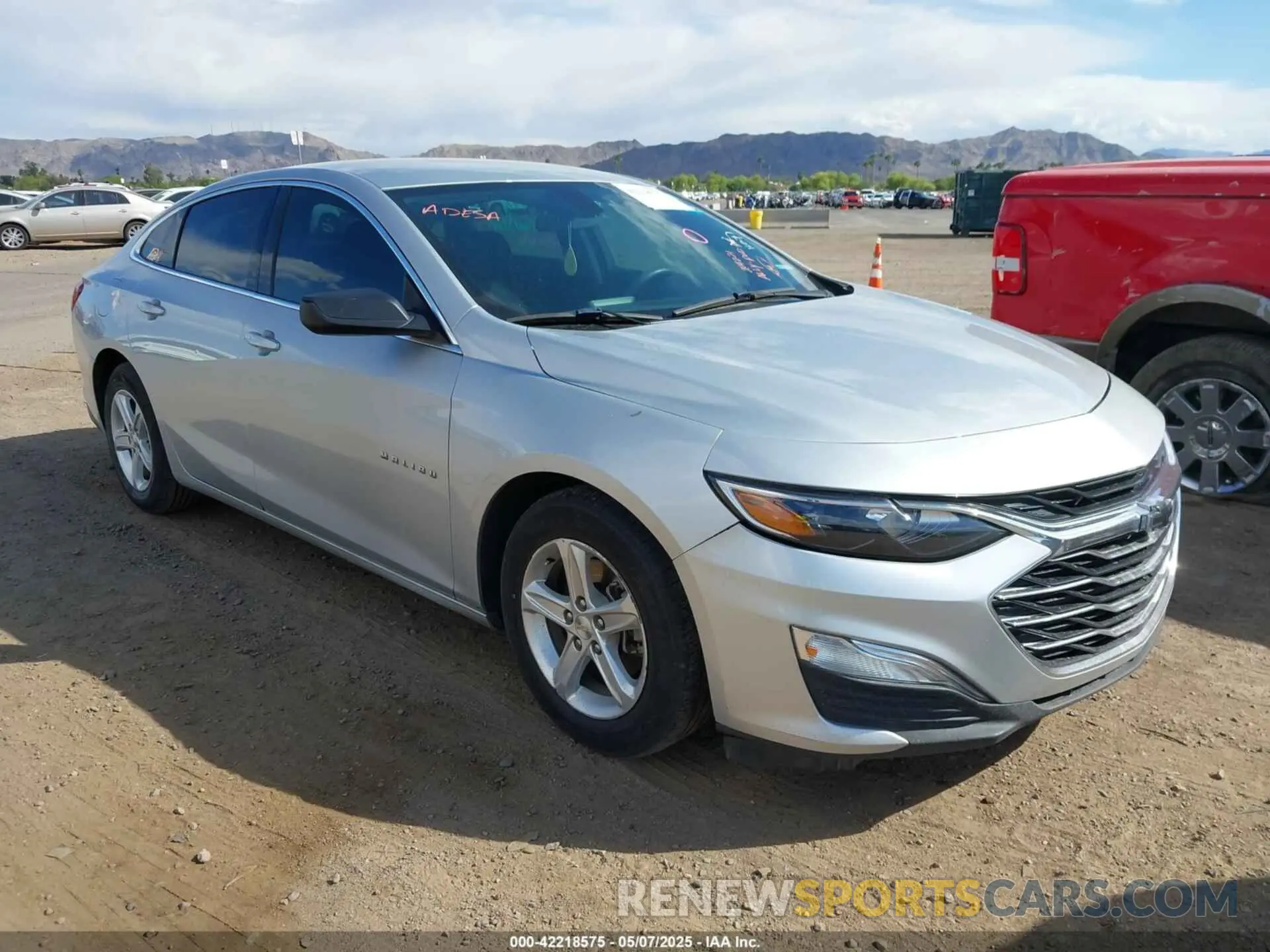 1 Photograph of a damaged car 1G1ZB5ST6KF204221 CHEVROLET MALIBU 2019