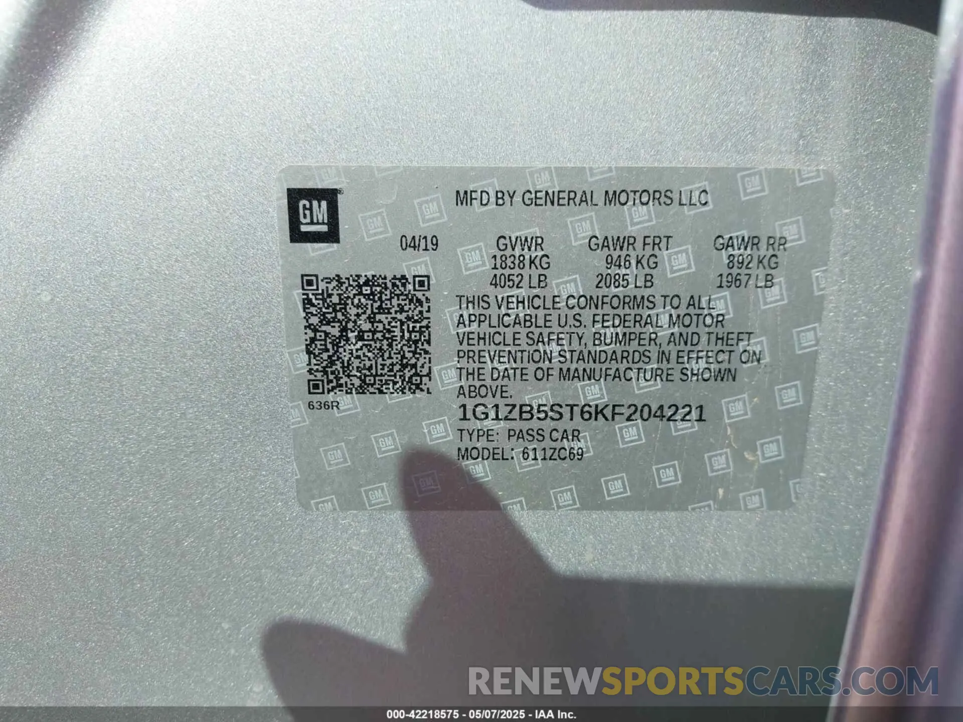 9 Photograph of a damaged car 1G1ZB5ST6KF204221 CHEVROLET MALIBU 2019