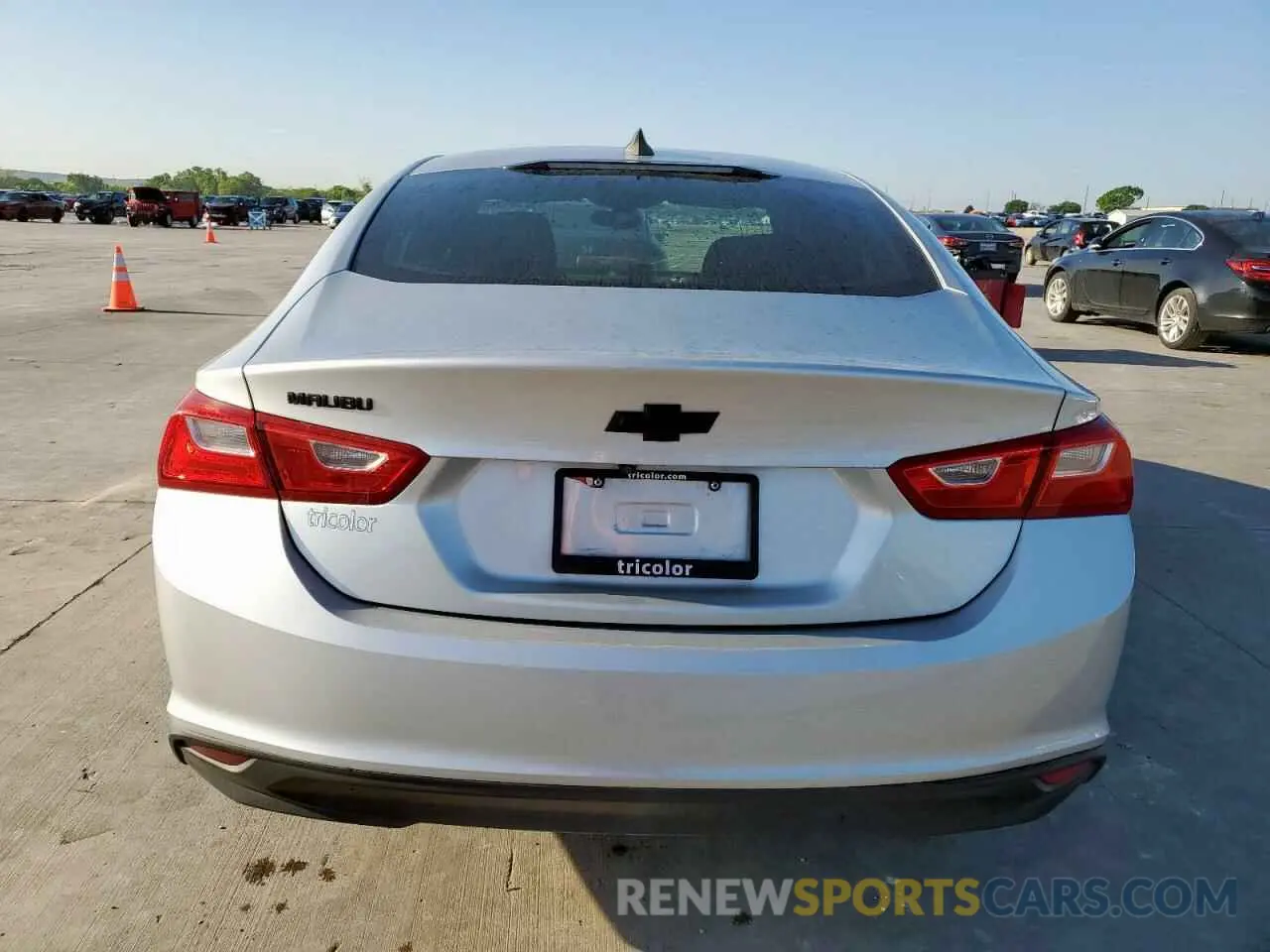 6 Photograph of a damaged car 1G1ZB5ST7KF125950 CHEVROLET MALIBU 2019
