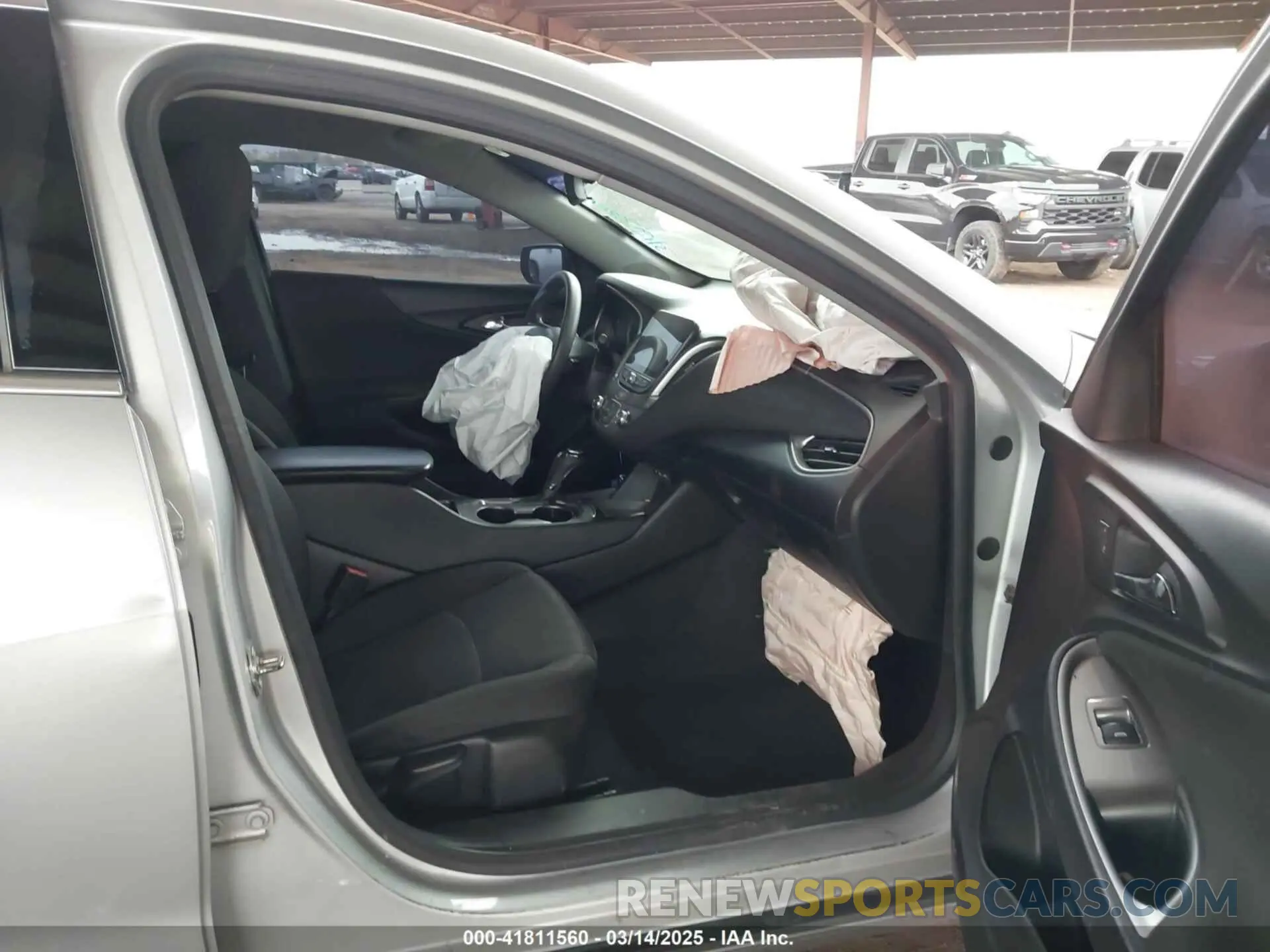 5 Photograph of a damaged car 1G1ZB5ST7KF140268 CHEVROLET MALIBU 2019