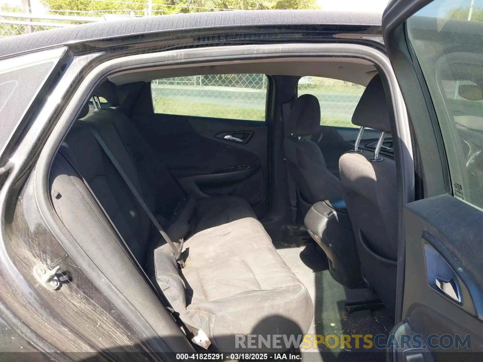 8 Photograph of a damaged car 1G1ZB5ST7KF211629 CHEVROLET MALIBU 2019