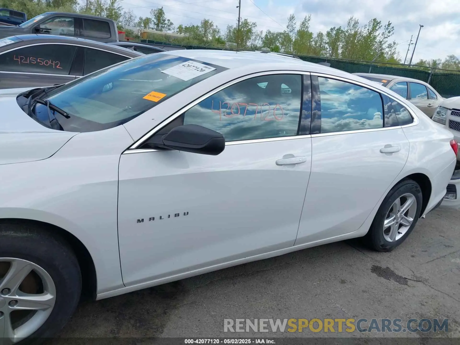 15 Photograph of a damaged car 1G1ZB5ST8KF203815 CHEVROLET MALIBU 2019