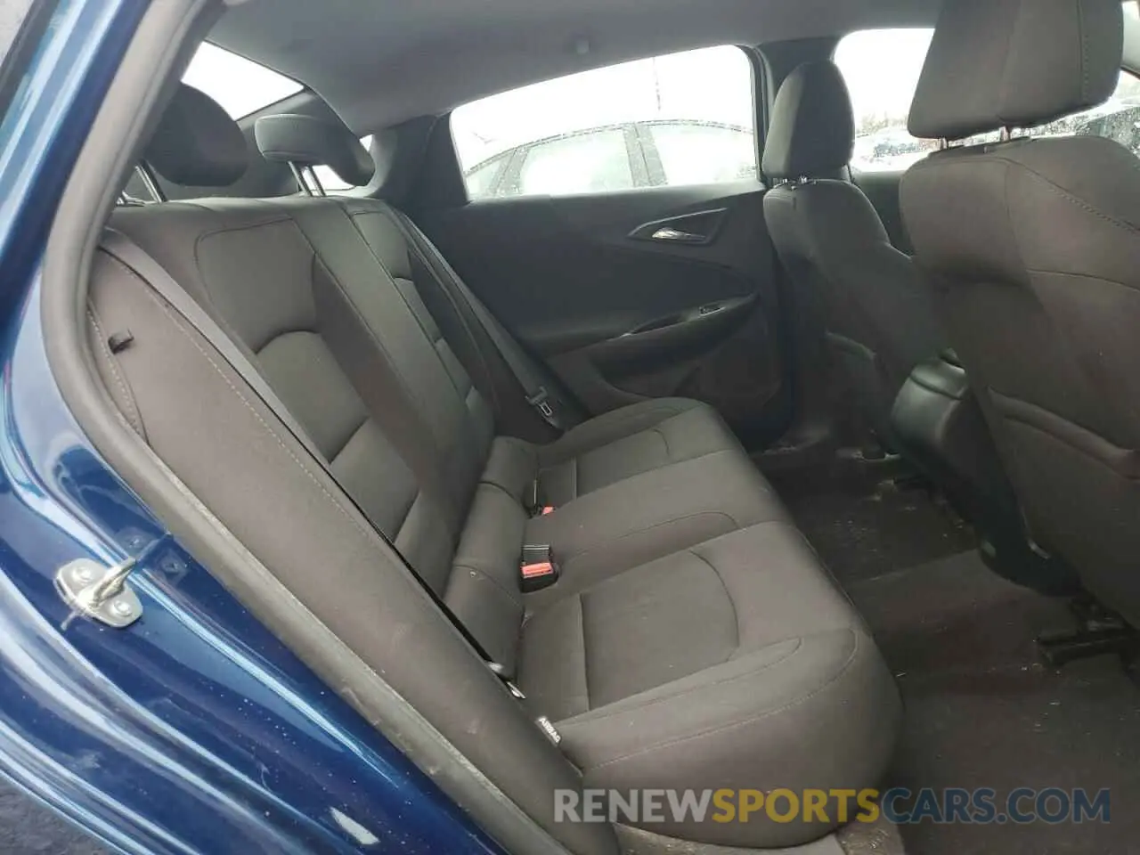 10 Photograph of a damaged car 1G1ZB5ST9KF114934 CHEVROLET MALIBU 2019