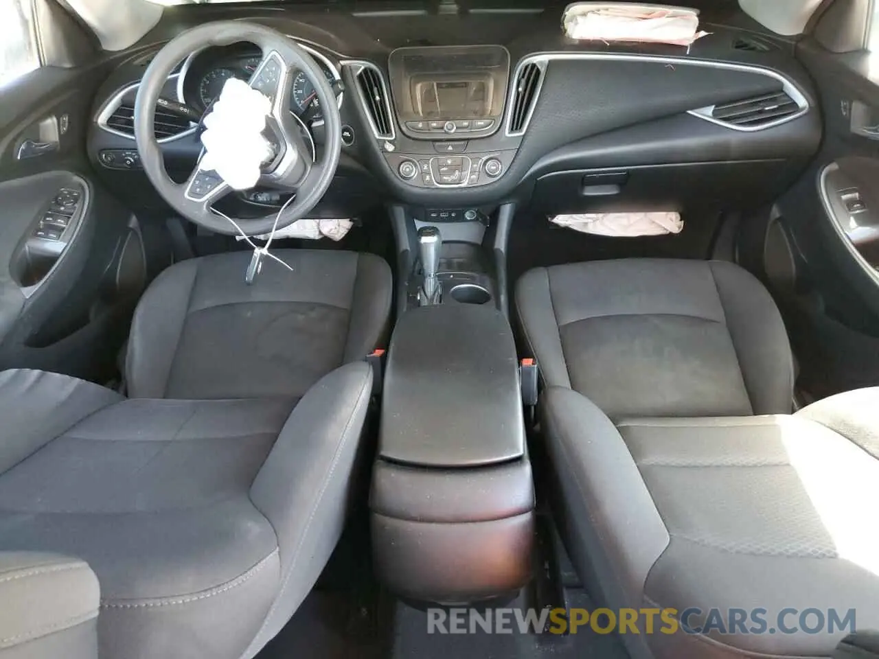 8 Photograph of a damaged car 1G1ZB5ST9KF125707 CHEVROLET MALIBU 2019