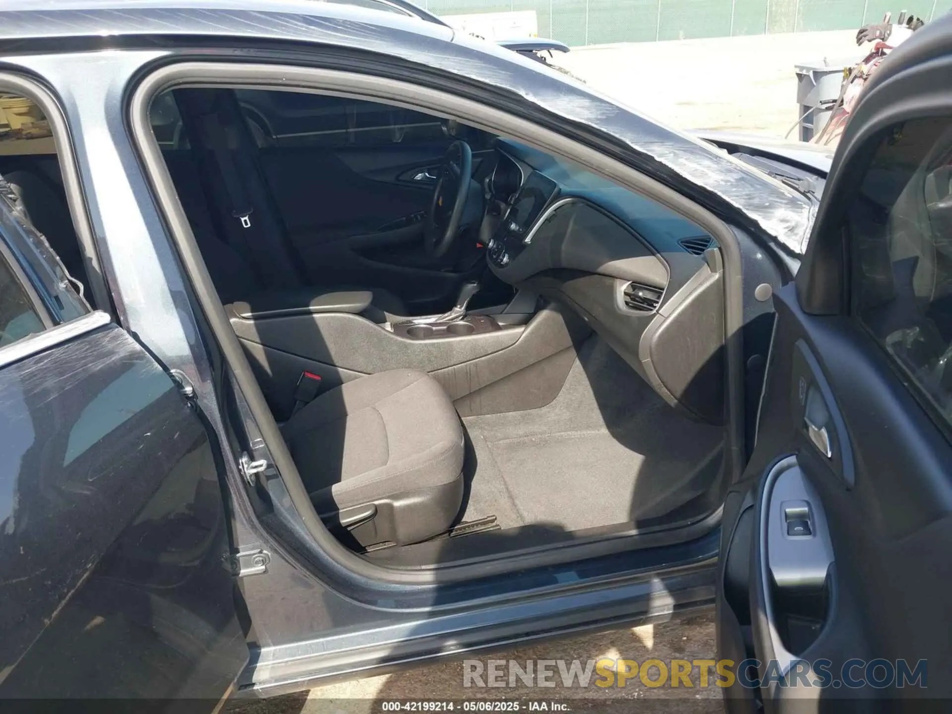5 Photograph of a damaged car 1G1ZB5ST9KF145262 CHEVROLET MALIBU 2019