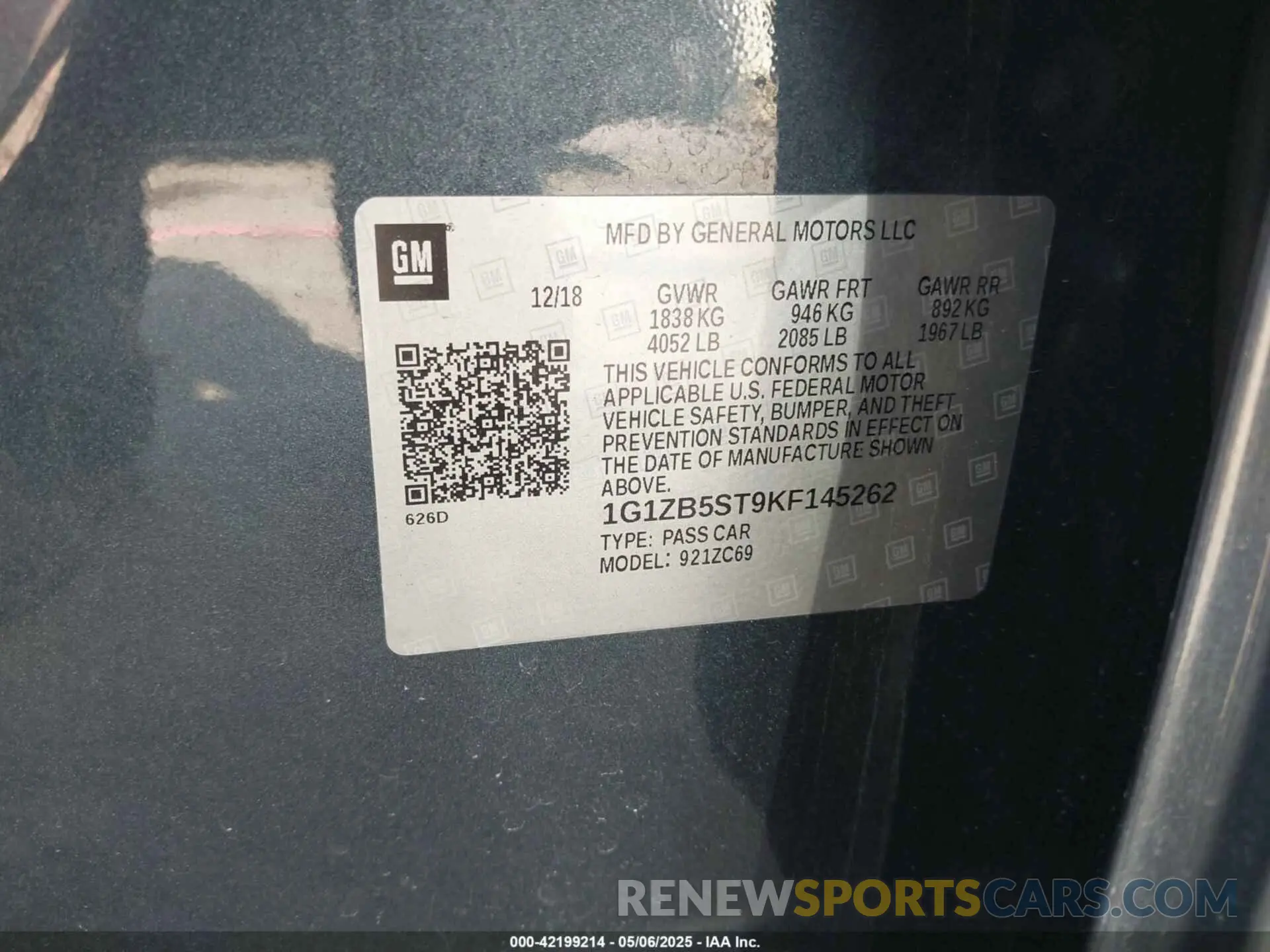 9 Photograph of a damaged car 1G1ZB5ST9KF145262 CHEVROLET MALIBU 2019