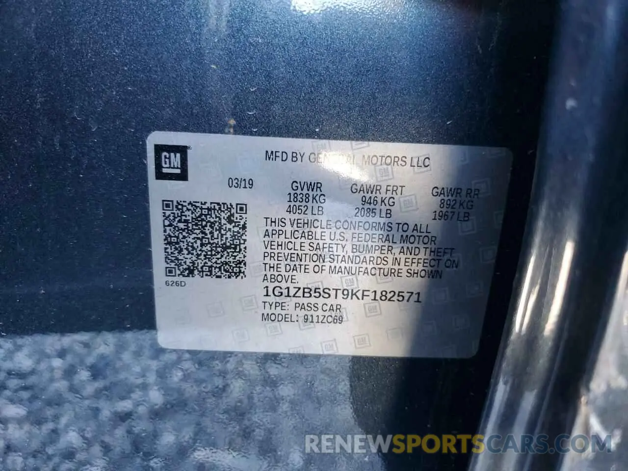 13 Photograph of a damaged car 1G1ZB5ST9KF182571 CHEVROLET MALIBU 2019