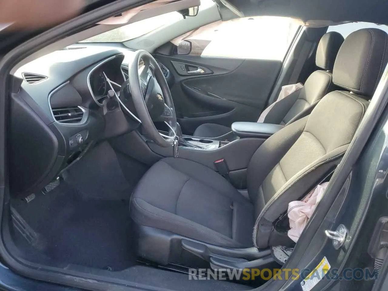 7 Photograph of a damaged car 1G1ZB5ST9KF201572 CHEVROLET MALIBU 2019