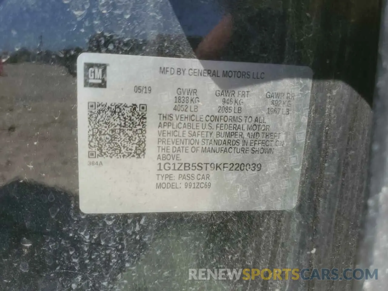 12 Photograph of a damaged car 1G1ZB5ST9KF220039 CHEVROLET MALIBU 2019