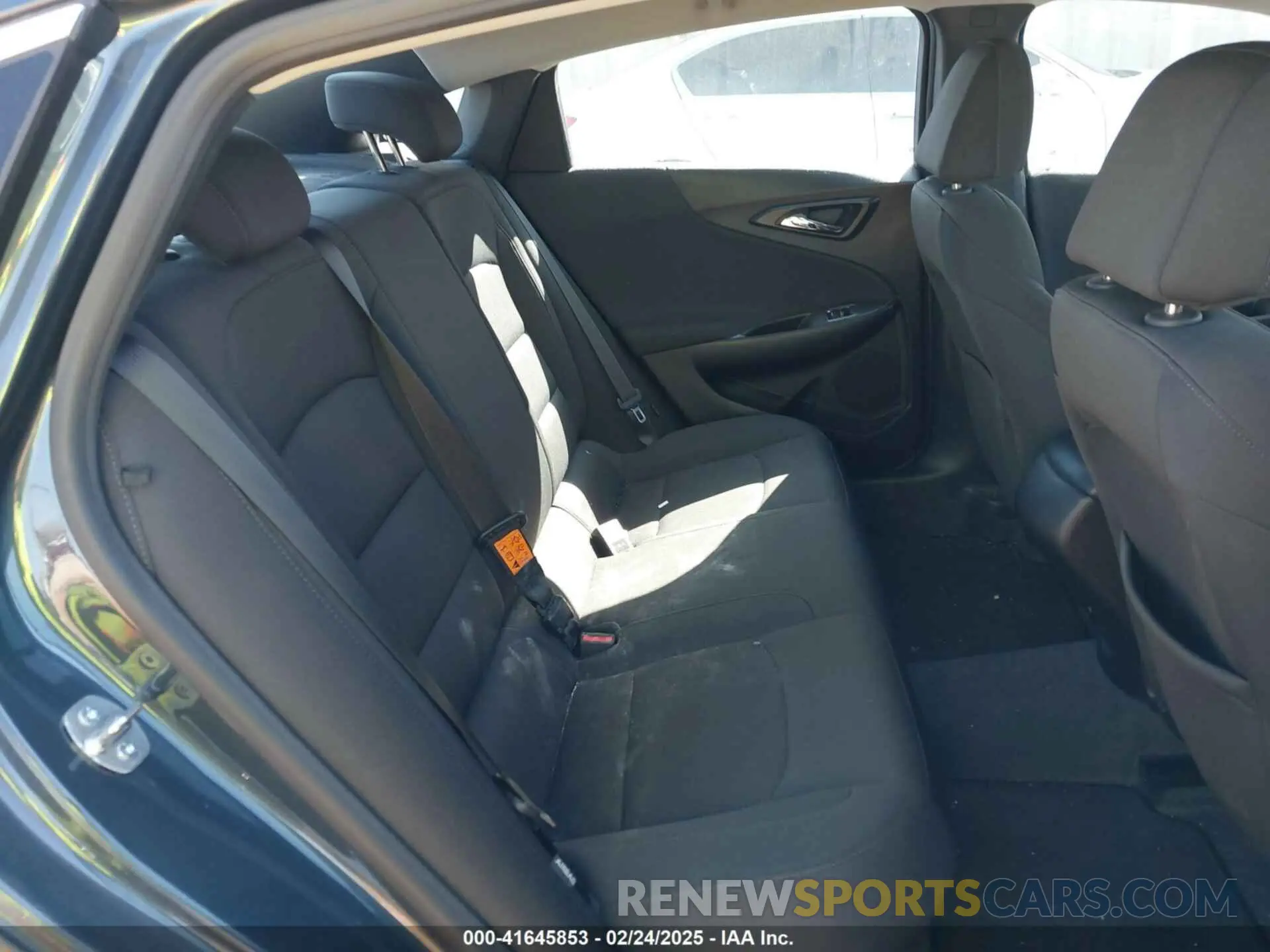 8 Photograph of a damaged car 1G1ZB5STXKF132892 CHEVROLET MALIBU 2019
