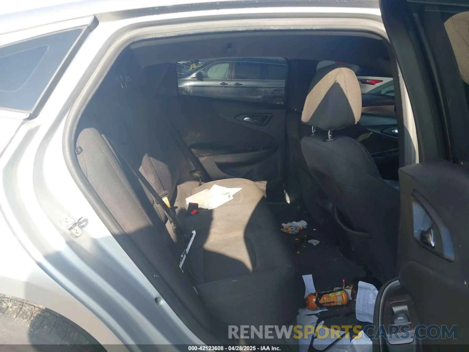 8 Photograph of a damaged car 1G1ZB5STXKF147683 CHEVROLET MALIBU 2019