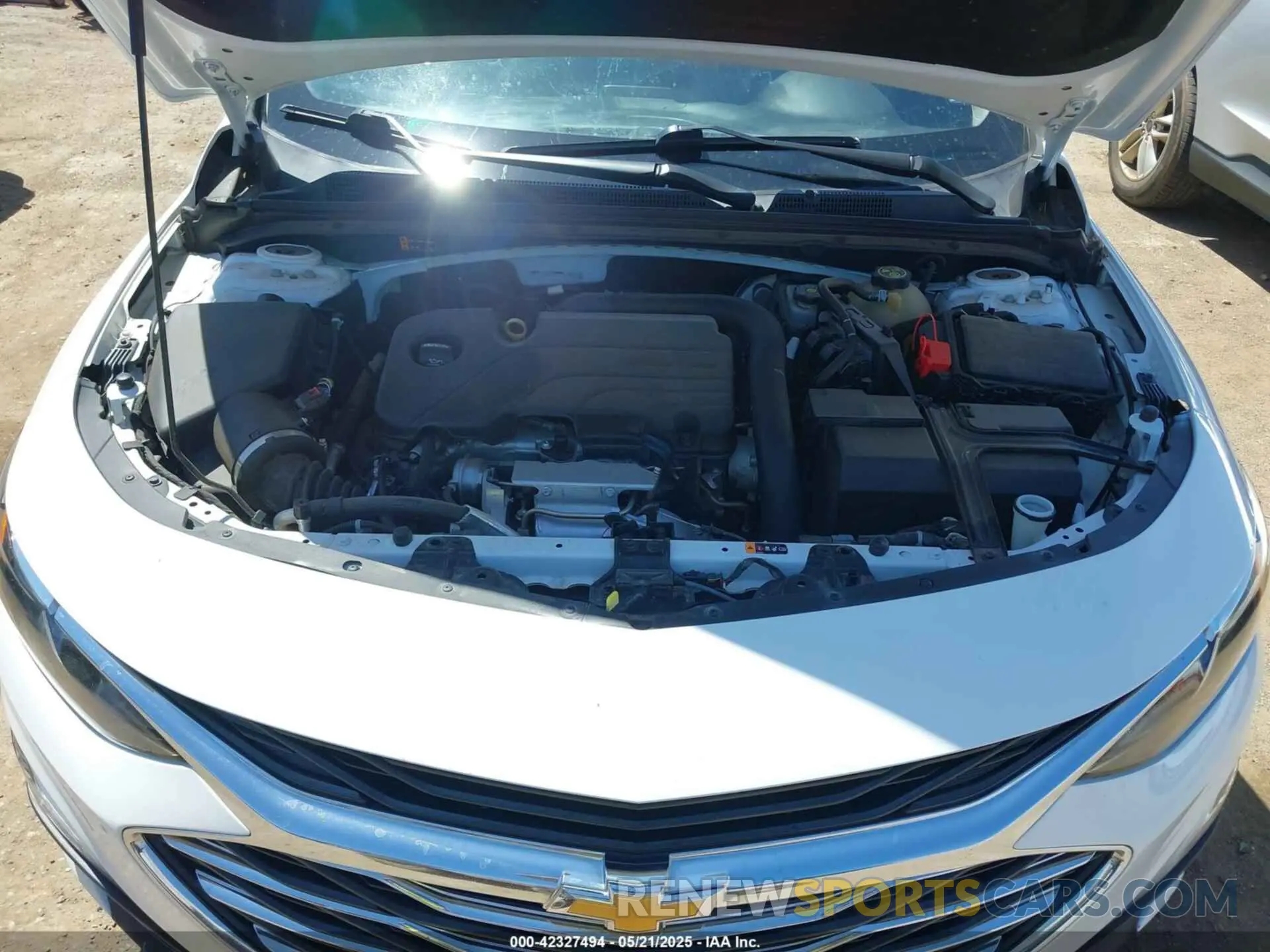 10 Photograph of a damaged car 1G1ZC5ST1KF169455 CHEVROLET MALIBU 2019